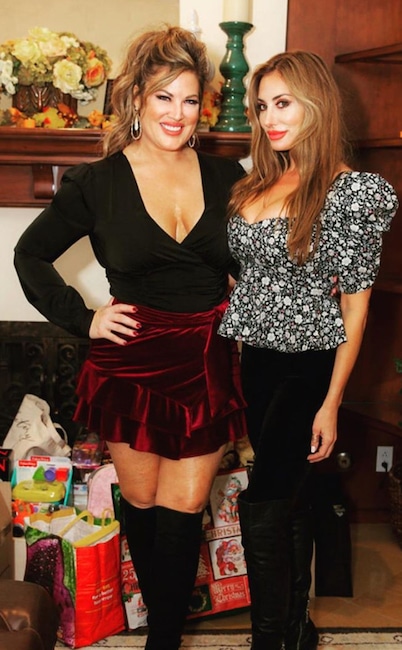 Emily Simpson, Lizzie Rovsek